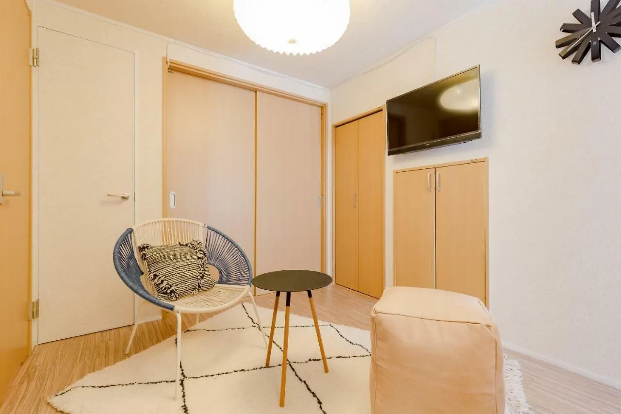 Ritz Place Nishikujo Osaka 2*,  Japan
